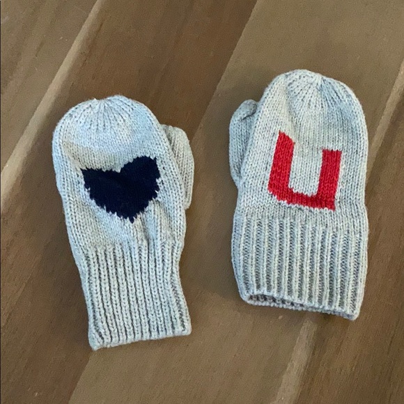 baby gap mittens